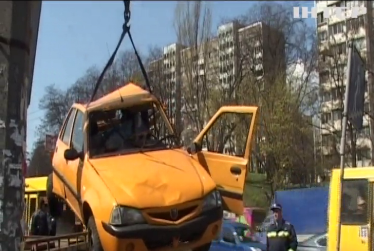 Украина теряет миллиарды долларов из-за аварий на дорогах