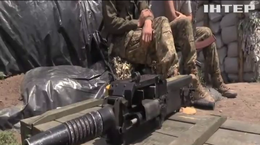На Світлодарській дузі позиції армійців обстріляли з гранатометів