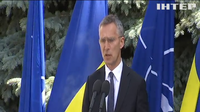 Генсек НАТО запевнив Україну у допомозі з кіберзахистом