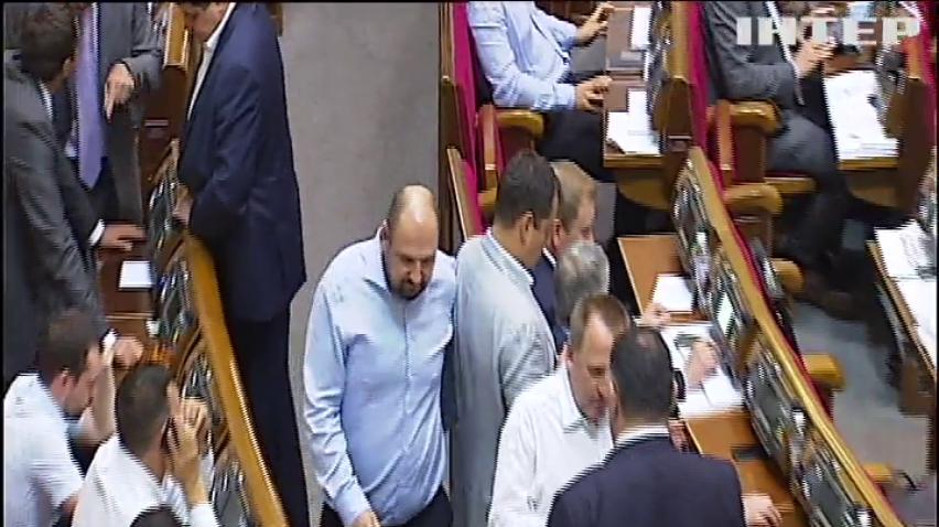 Генпрокуратура настаивает на снятии неприкосновенности с депутатов