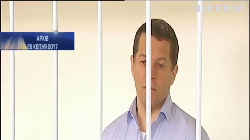 Російський суд до жовтня залишив під арештом журналіста Романа Сущенка