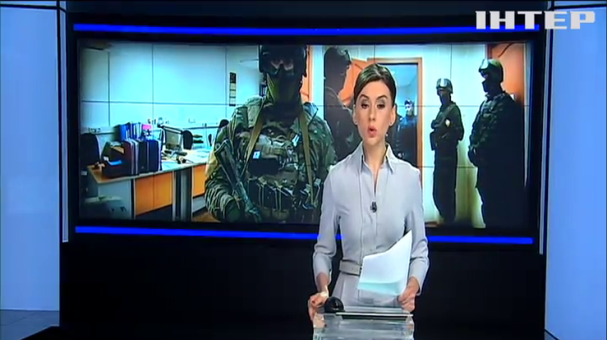 Киевский офис газеты "Вести" блокировали бронетехникой и спецназом