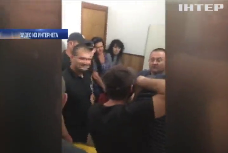 "Братство" пыталось блокировать суд в Одесской области