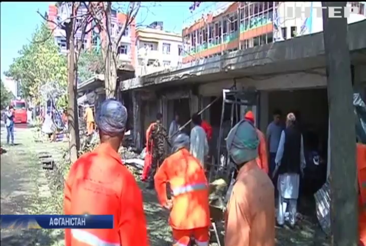 У Кабулі терорист-смертник вбив 35 людей