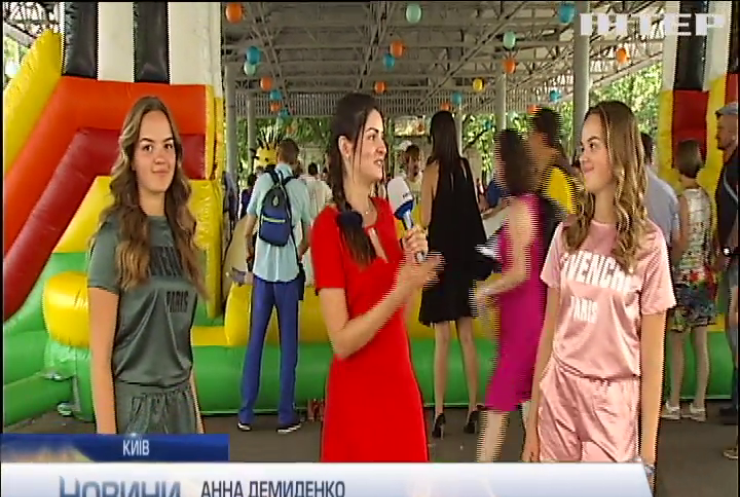 У Києві на фестиваль близнюків зібралися 89 сімей