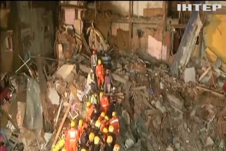 В Індії під уламками будинку загинуло 33 людини