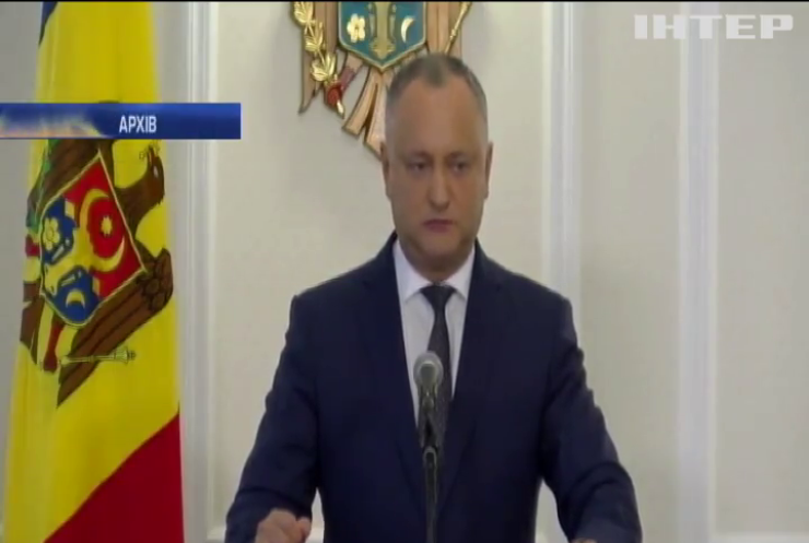 Президент Молдови вимагає звільнити голову Міноборони