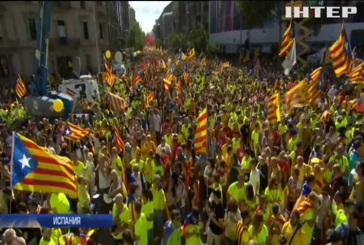 Каталонцы прошли маршем за независимость от Испании