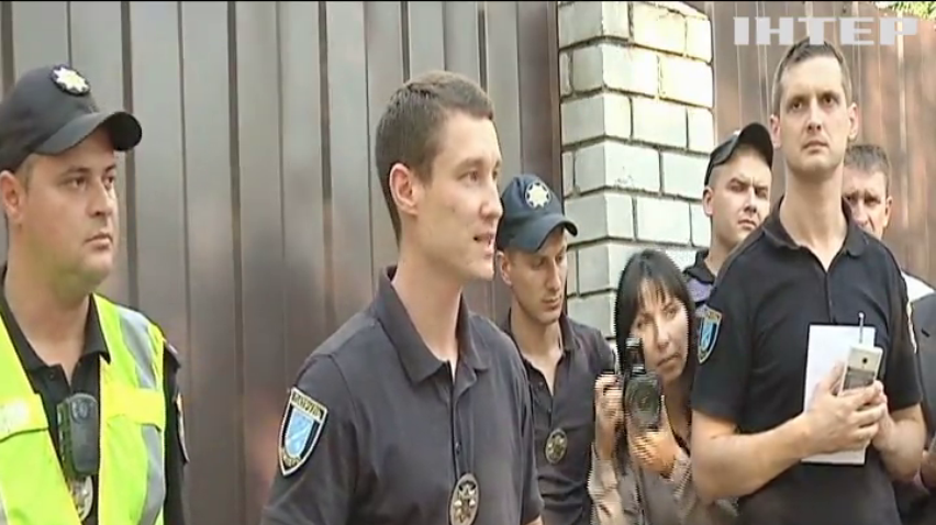 Поліція Дніпра відсторонила співробітницю за напад на байкерів
