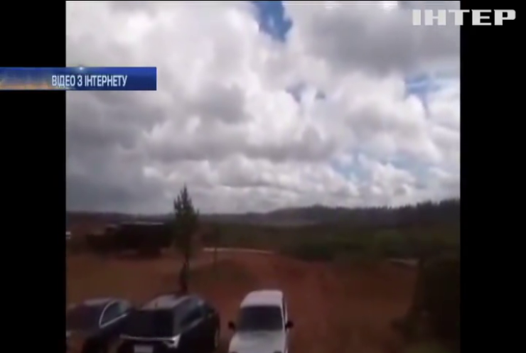 У Росії вертоліт випадково обстріляв глядачів