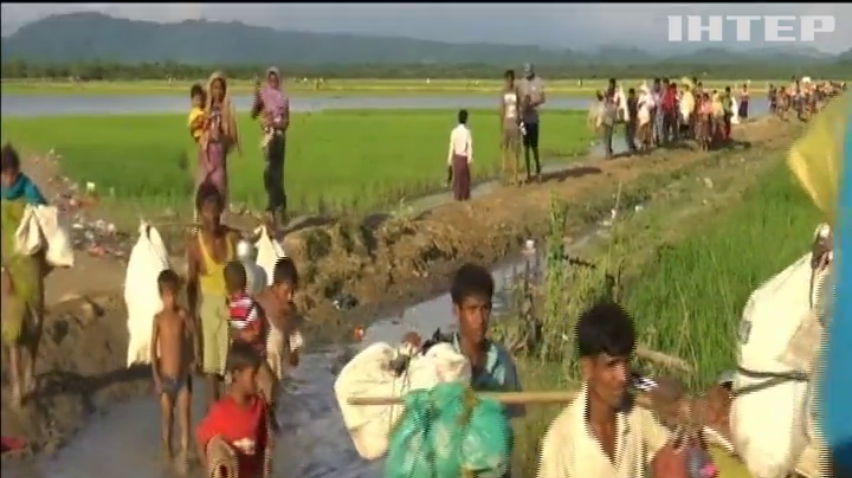 У М'янмі знищені 200 мусульманських поселень (відео)