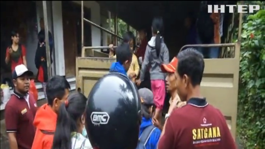 На Балі через пробудження вулкану "Агунг" евакуйовано 50 тис людей