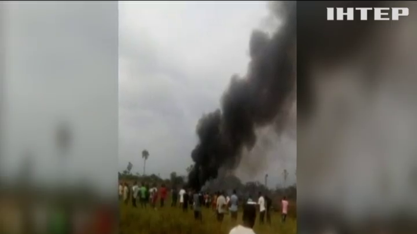 Возле Конго при крушении самолета погибли 12 членов экипажа