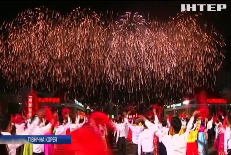 У КНДР святкують 20-річчя приходу до влади Кім Чен Іра