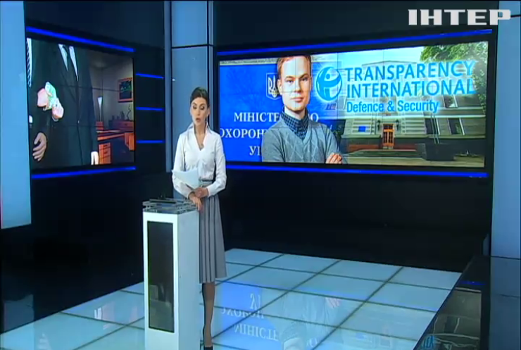 Фискальная служба в Украине считается лидером по коррупции