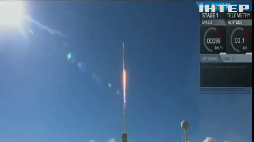 SpaceX успішно доправила на орбіту супутник зв'язку (відео)