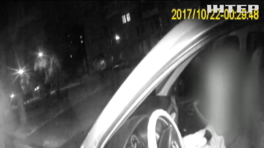 У Запоріжжі нетвереза жінка влаштувала нічні перегони з поліцією (відео)