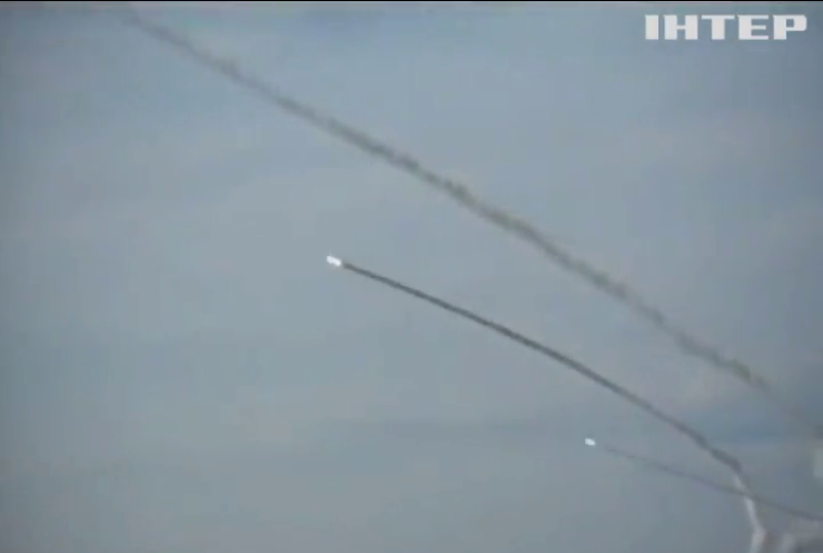 На Херсонщині армійці випробували керовані зенітні ракети (відео)