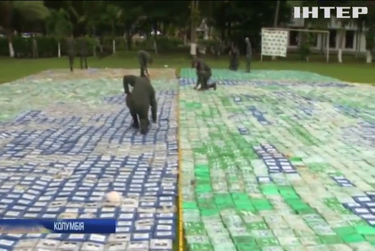 В Колумбії поліцейські вилучили 12 тонн кокаїну