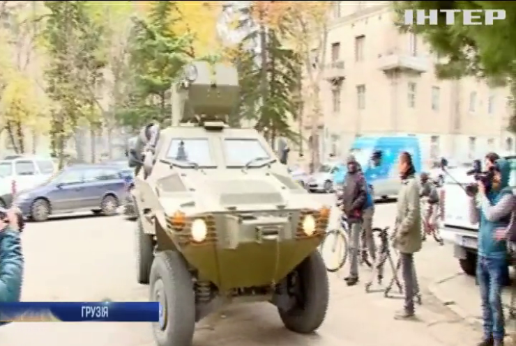 В Тбілісі спецпризначенці штурмували квартиру з терористами