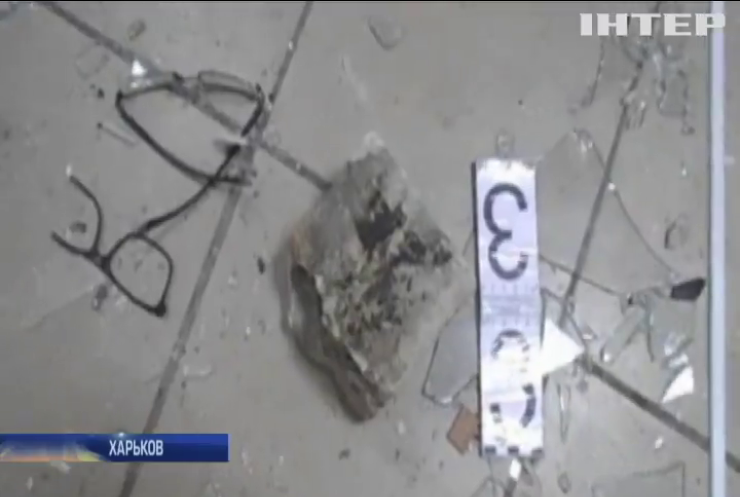 В Харькове злоумышленники бросили в аптеку гранату