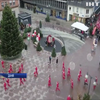 У Данії Санта-Клауси пробіглися заради бідних родин (відео)