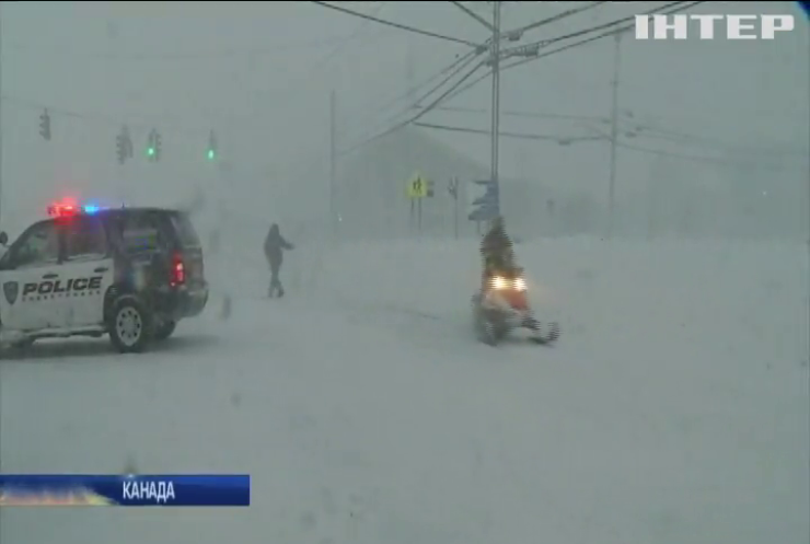 Сніговий шторм знеструмив Канаду