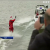 Санта-Клаус прибув на водних лижах до Вірджінії