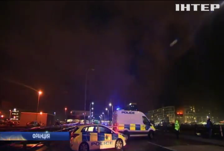 В Ливерпуле на парковке сгорели полторы тысячи машин