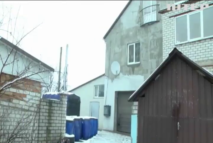 В Черкасской области накрыли подпольный цех бытовой химии
