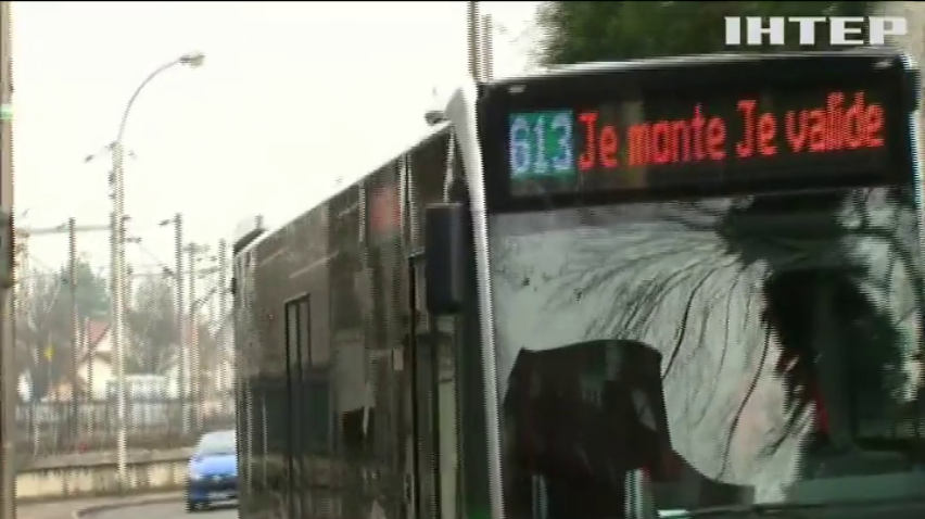 В Париже общественный транспорт сделали бесплатным для пенсионеров