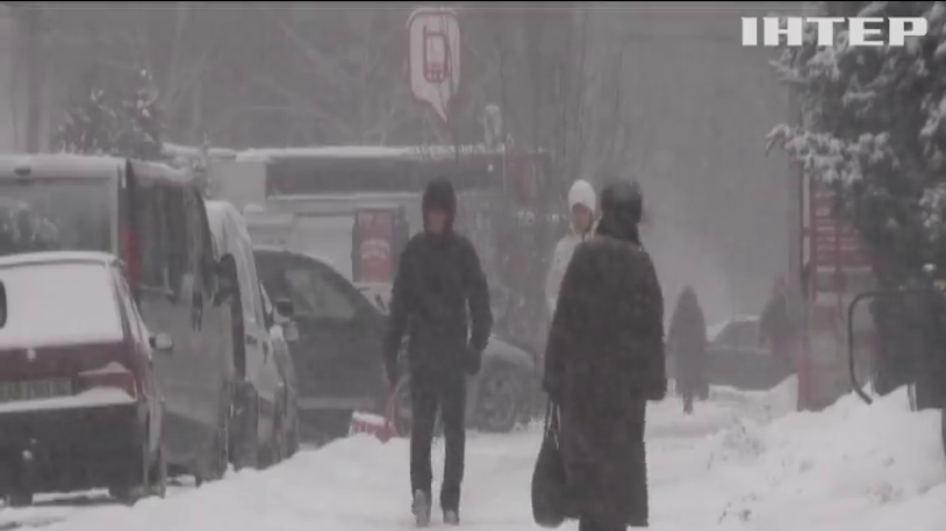 У семи областях України оголосили штормове попередження 