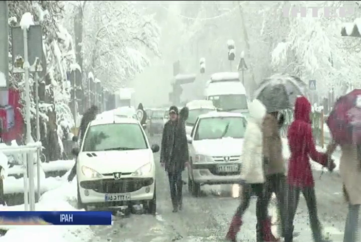 Іран засипало снігом