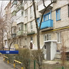 Мешканці будинку у Києві заробляють на смітті