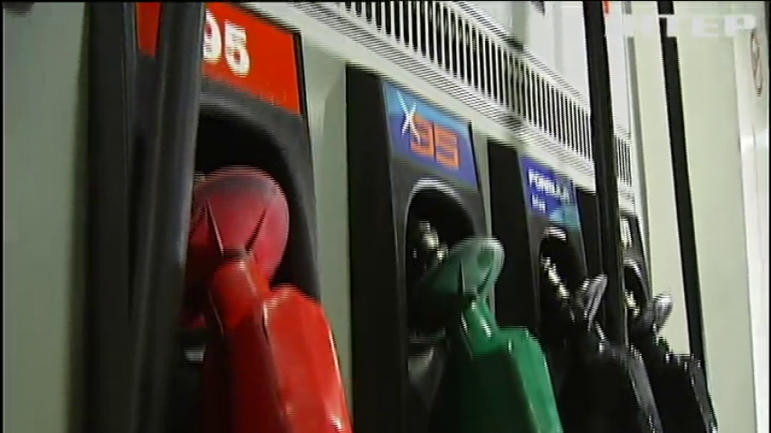 Ціни на пальне: як вплинуло зміцненням гривні на вартість бензину