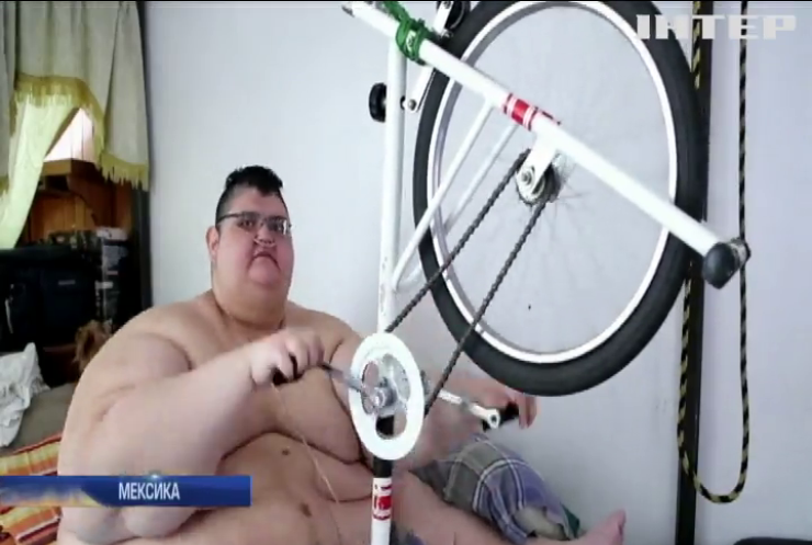 Рекордсмен "Книги рекордів Гіннеса" схуднув на 250 кілограмів (відео)