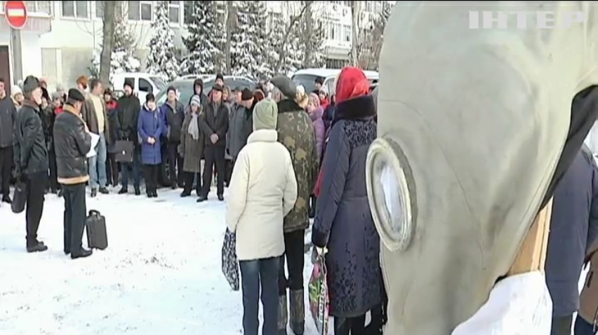 В Днепре митингуют против постройки перерабатывающего завода