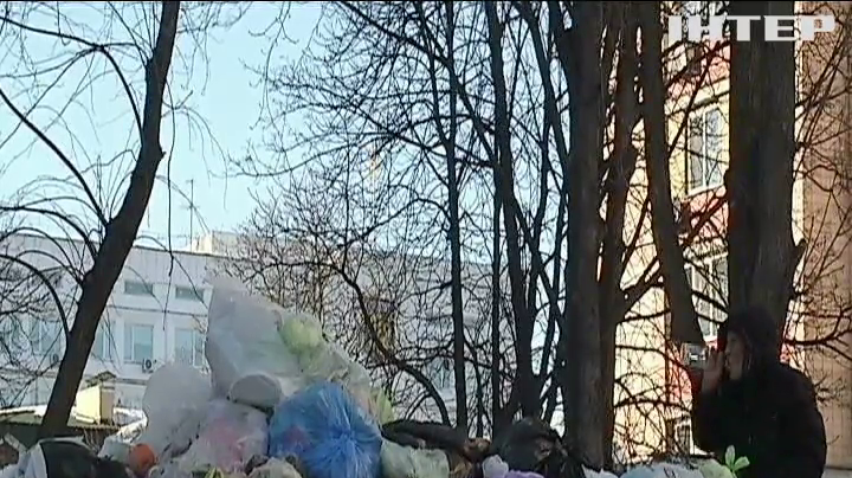 Черкассы утопают в горах не вывезенного мусора