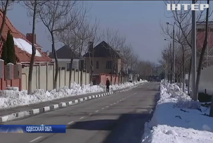 В Одессе титушки пытались сорвать избрание правления микрорайона (видео)