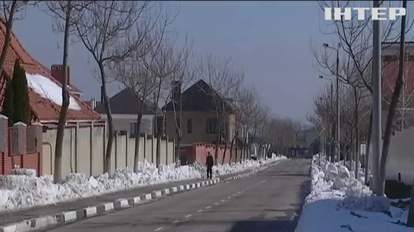 В Одессе титушки пытались сорвать избрание правления микрорайона (видео)