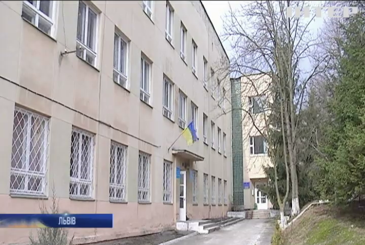 У Львові захворіли на кір 17 школярів