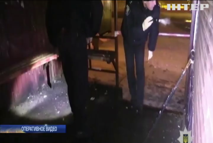 В Киеве в полицейских кинули гранату