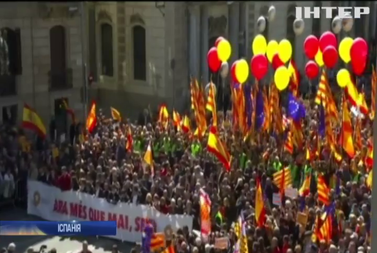 У Барселоні відбулась громадська акція за єдність Іспанії та Каталонії