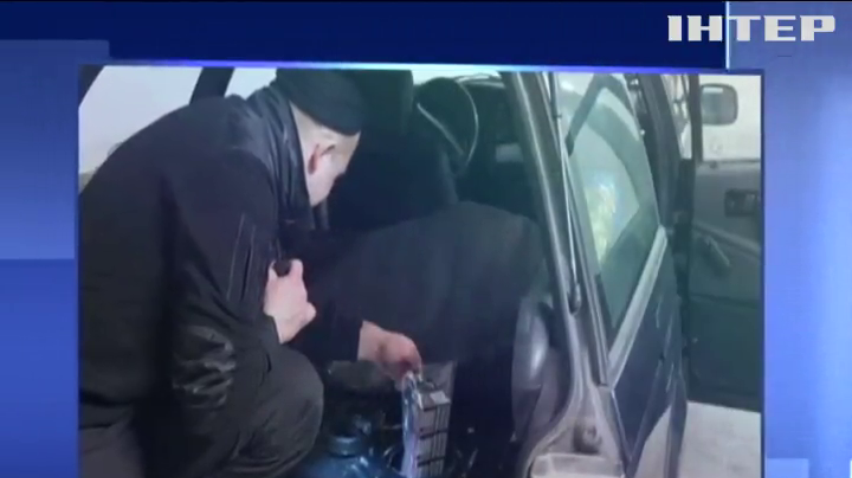 Прикордонники затримали контрабанду цигарок у потязі