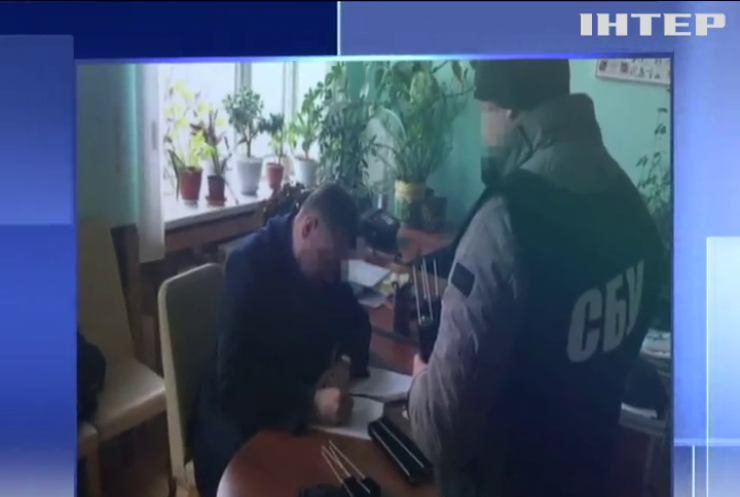 На Житомирщині спіймали чиновників
