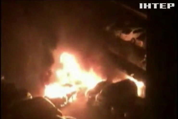 У Києві згоріли п'ять автівок