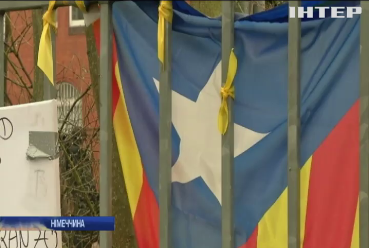Екс-лідера Каталонії звільнили під заставу