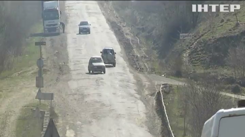 Українські дороги: Омелян розповів коли завершиться ремонт на автомагістралях