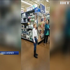 Американець заспівав у супермаркеті та став зіркою (відео)
