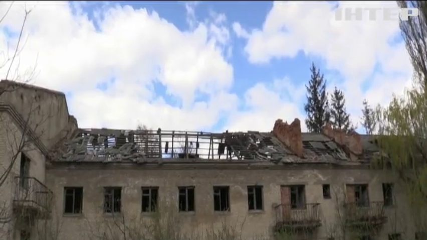 Війна на Донбасі: двоє армійців підірвалися на ворожій міні